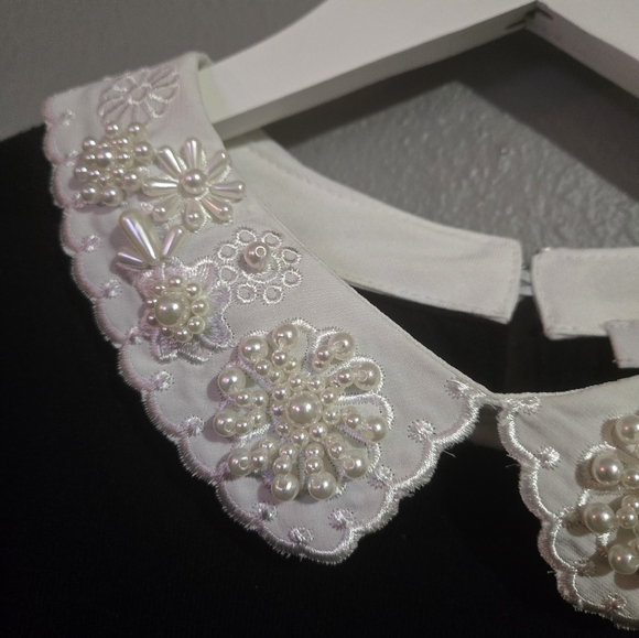 Sioni Black & White Beaded Collar Sweater Top Size 2XL - Picture 10 of 16